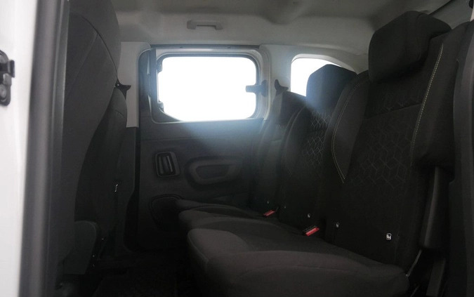 Peugeot Rifter cena 66899 przebieg: 92621, rok produkcji 2019 z Warszawa małe 106